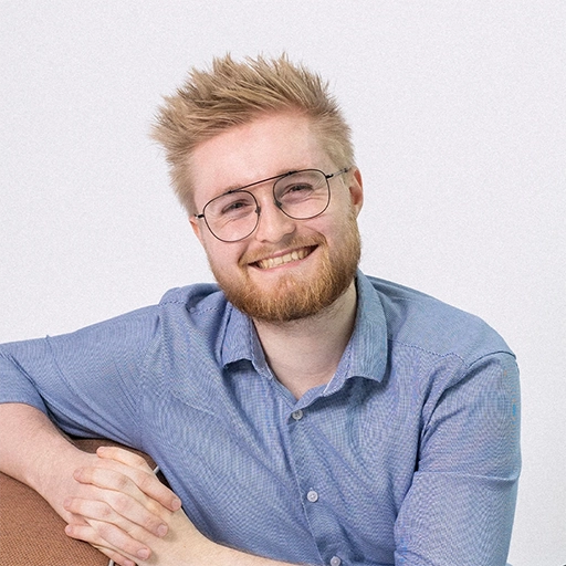Headshot photograph of a man.